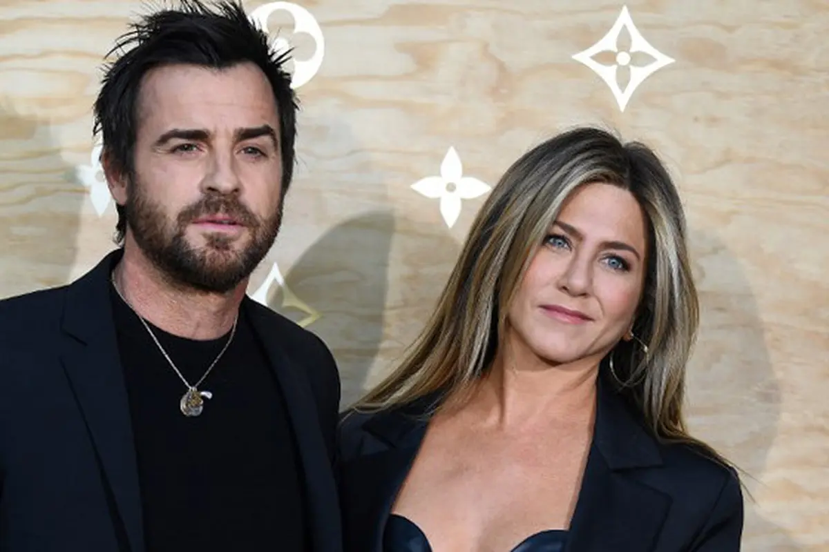 [Bintang] Justin Theroux-Jennifer Aniston