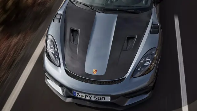 Generasi baru Porsche Boxster dan Cayman siap meluncur 2026 dengan tenaga listrik penuh dan opsi RWD maupun AWD (Porsche)