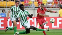 Liverpool mengawali tur pramusim 2024 dengan kemenangan. The Reds berhasil membungkam Real Betis dengan skor 1-0, Sabtu (27/7/2024) pagi WIB. (AFP/Justin Berl)