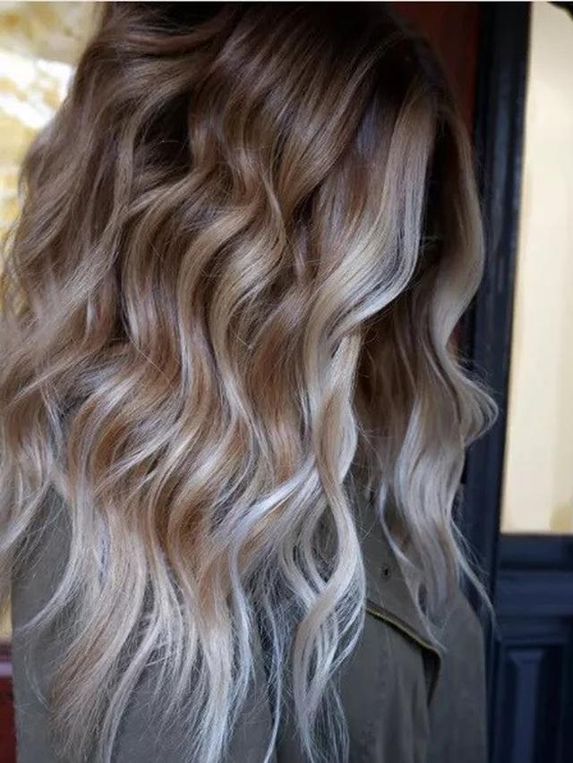 Kombinasi Warna Rambut Trendi