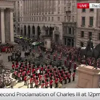 Ditonton ribuan orang, proklamasi kedua King Charles III di City of London berjalan khidmat (Foto: YouTube skynews)