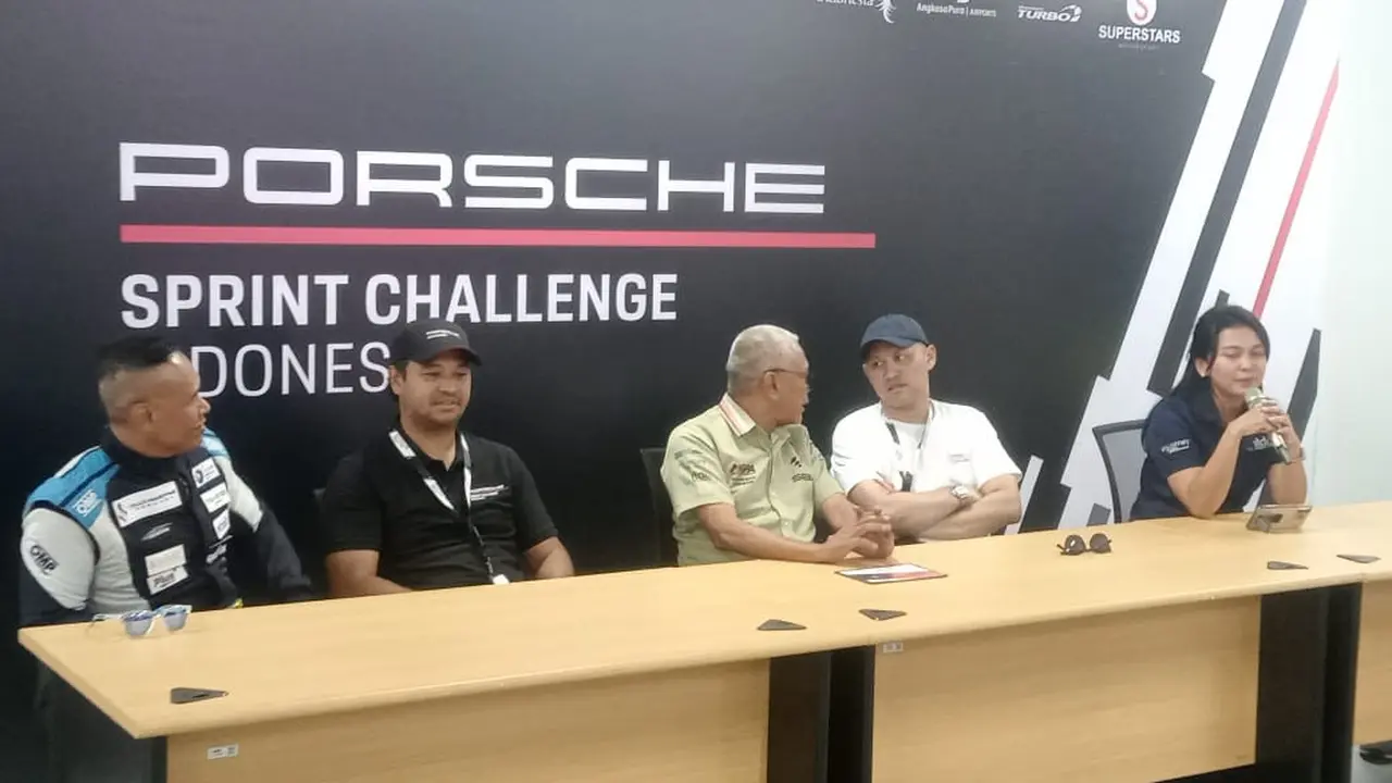 Konferensi Pers MGPA, Superstar Motorsport dan Pembalap Porsche