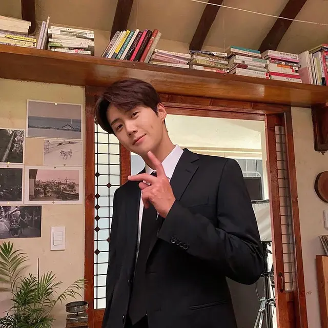 Kim Seon Ho. (Foto: Instagram/seonho_kim)