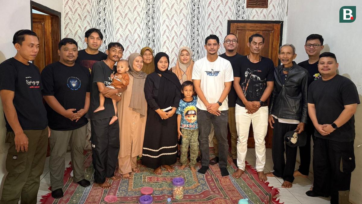 Persib dan Viking Tunjukkan Solidaritas, Santuni Keluarga Bobotoh yang Gugur karena Kecelakaan