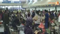 [VIDEO] Bandara Juanda Padat Pemudik, Jadwal Penerbangan Molor