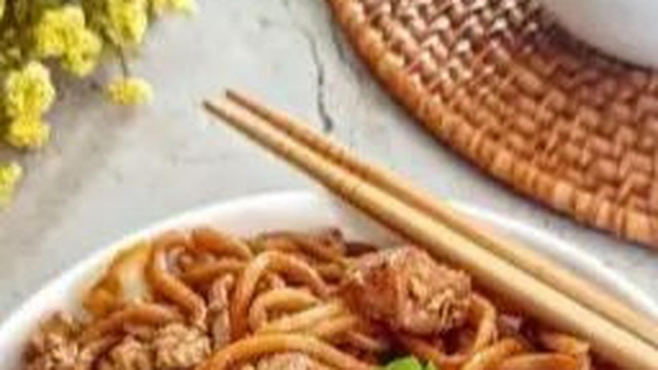 8 Resep Mie Goreng Spesial yang Lezat & Mudah Dibuat