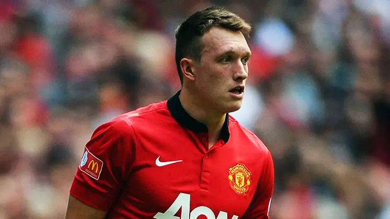 phil-jones-131227a.jpg