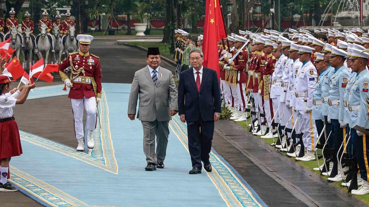 FOTO: Presiden Prabowo Sambut PM  China Li Qiang di Istana Merdeka