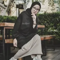 Gaya hijab Nissa Sabyan. (Instagram/nissasabyan)