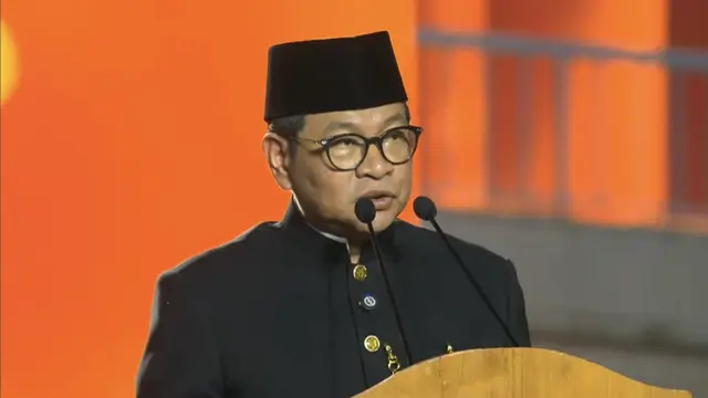 Pramono Anung Hadiri Puncak HUT ke-498 Jakarta di Lapangan Banteng