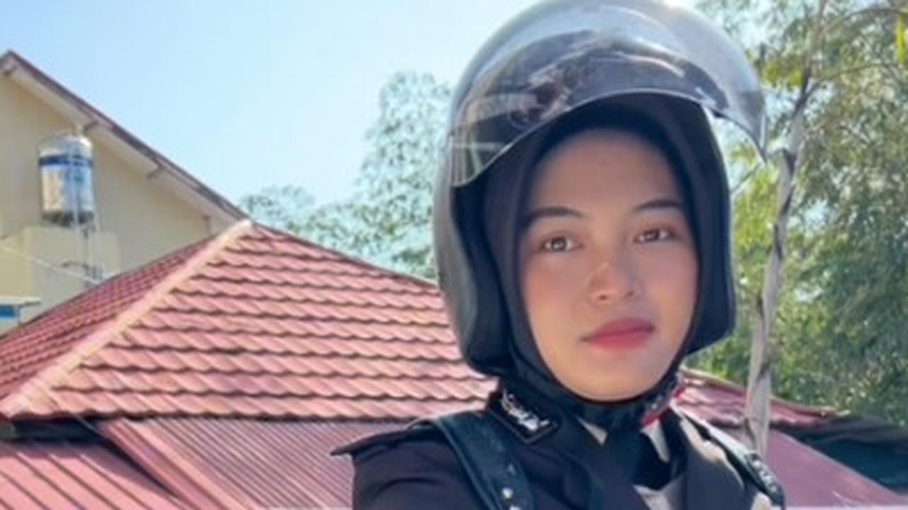 Komandan Polisi Razia Motor Polwan Cantik, Ditanya Foto Pacar Ternyata Habis Putus