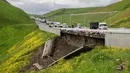 Badai salju berkecepatan 80 mil/jam melanda wilayah tengah dan selatan California. (Santiago Mejia/San Francisco Chronicle via AP)