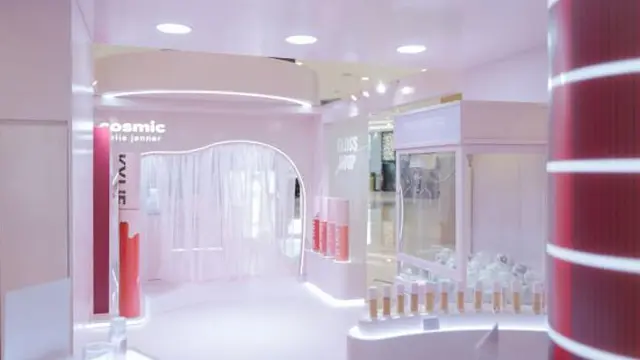 Kylie Cosmetics Pop-Up Experience