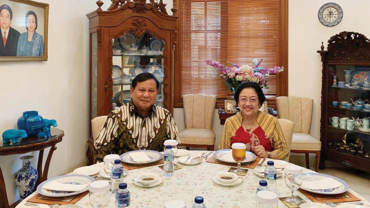 Prabowo Dinilai Lebih 'Maknyus' jika Seiring Sejalan dengan PDIP ketimbang Jokowi