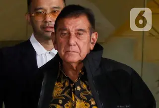 Sebelumnya, penyidik KPK memanggil Japto Soerjosoemarno untuk diperiksa sebagai saksi dalam kasus dugaan gratifikasi dan pencucian uang yang menjerat mantan Bupati Kutai Kartanegara Rita Widyasari. (Liputan6.com/Herman Zakharia)