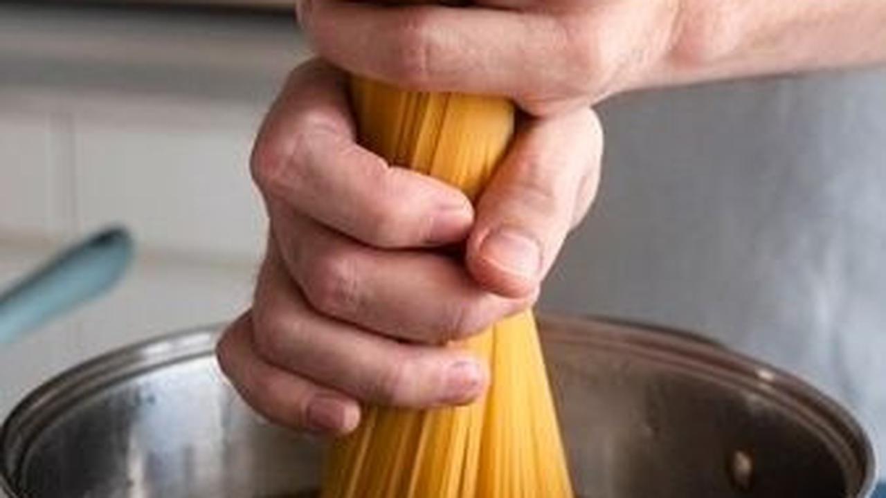 5. Jangan Patahkan Spaghetti