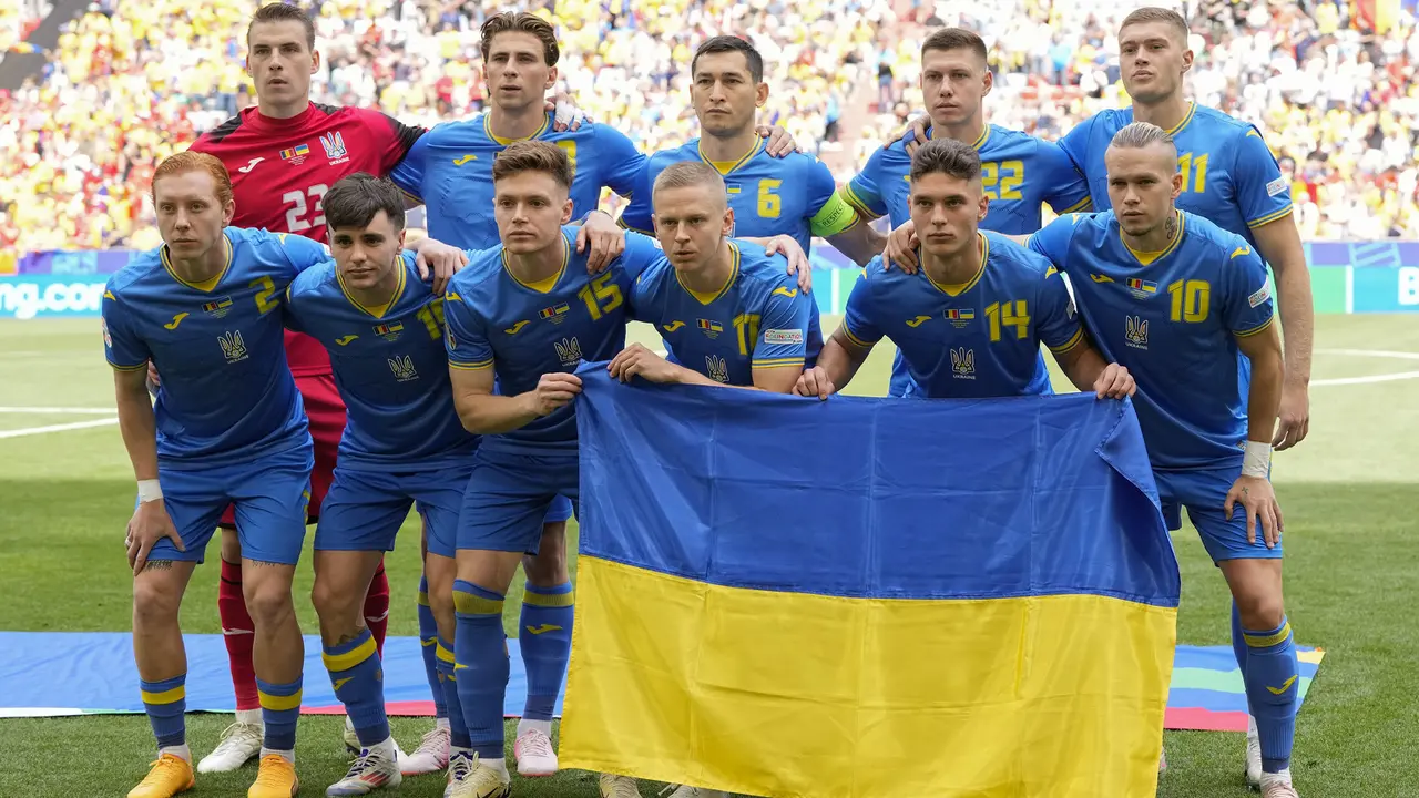 Foto: Kejutan Rumania, Gasak Ukraina Tiga Gol Tanpa Balas di Laga Pembuka Grup E Euro 2024