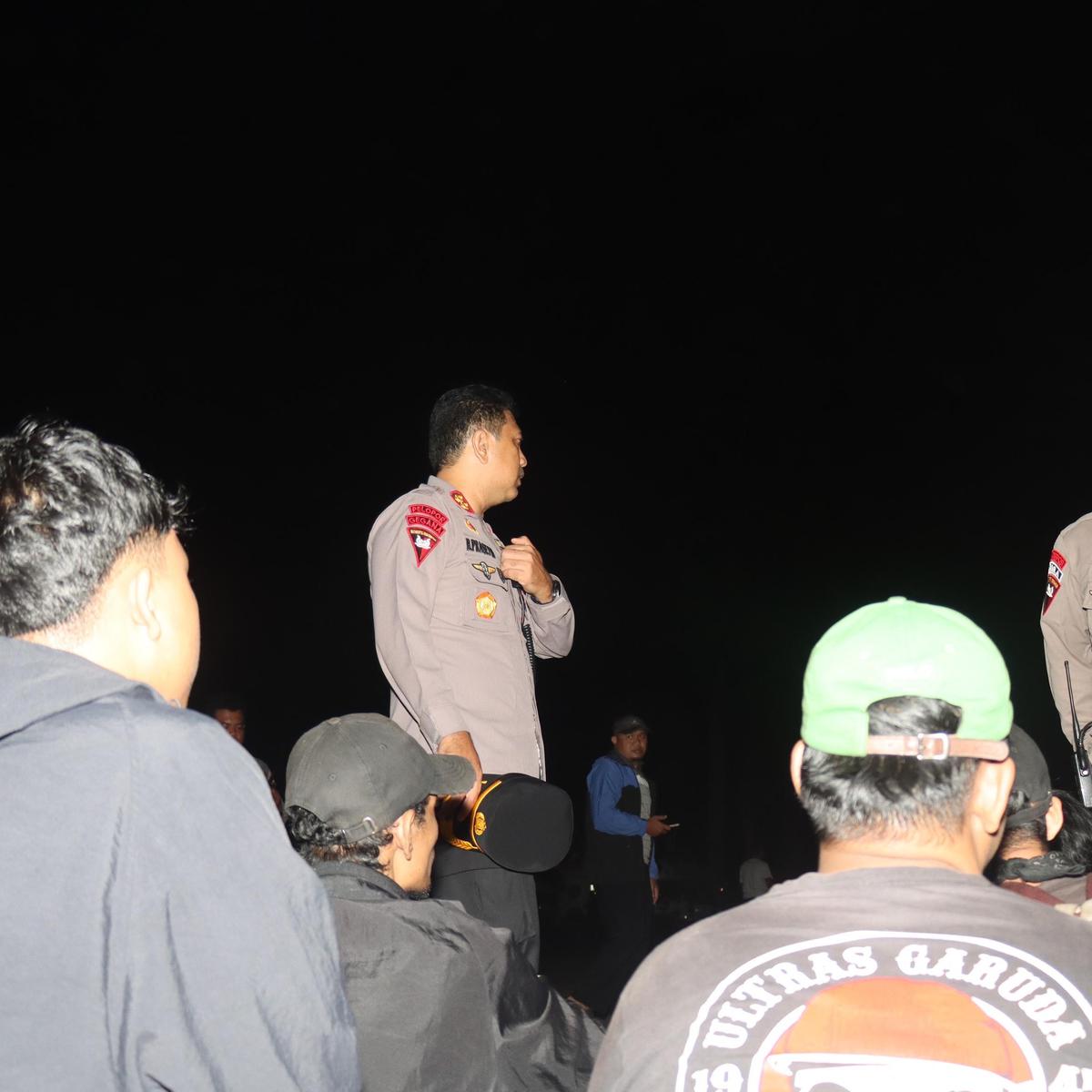 Polisi tangkap puluhan supoter timnas bentrok di gbk