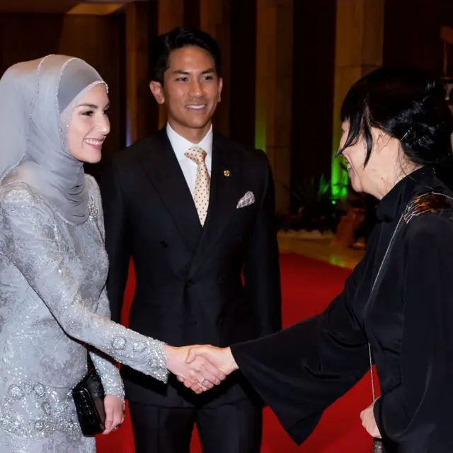 Anisha Rosnah dan Pangeran Abdul Mateen