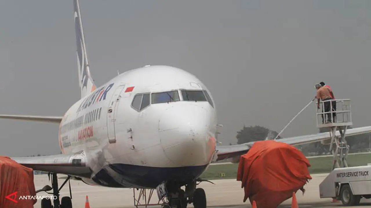 bersih-bandara-140218b.jpg