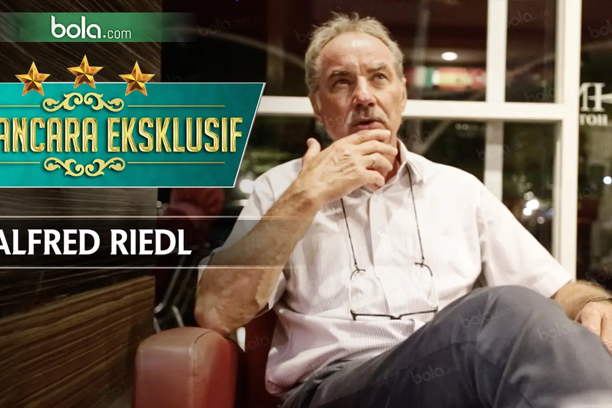 Alfred Riedl
