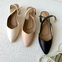 &copy; Instagram/dushishoesss