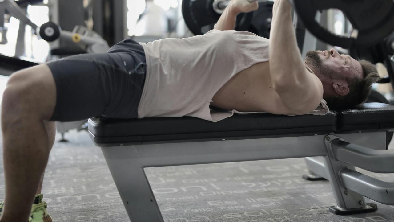 Ilustrasi Bench Press (©Pexels)