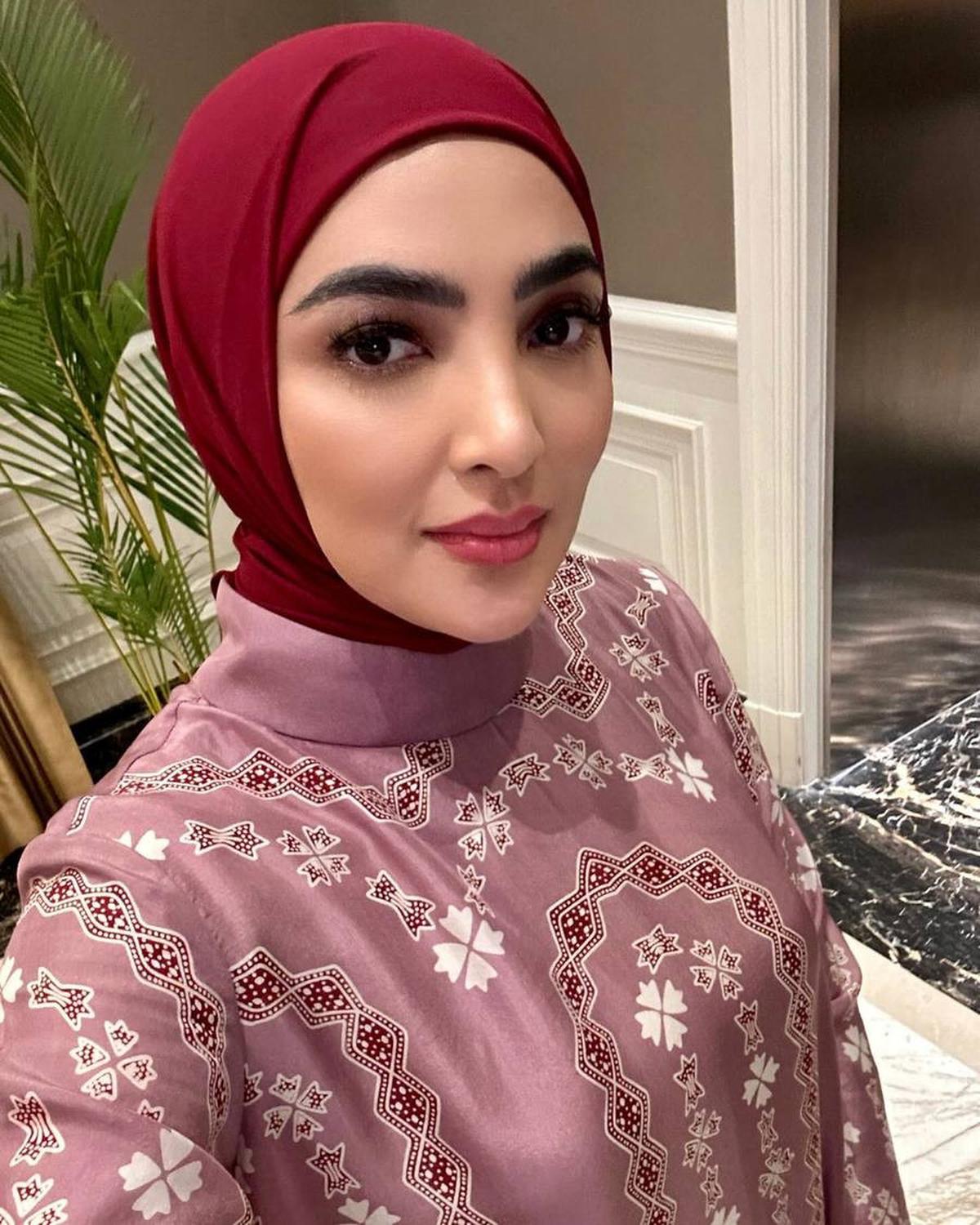 Kerap Kenakan Hijab