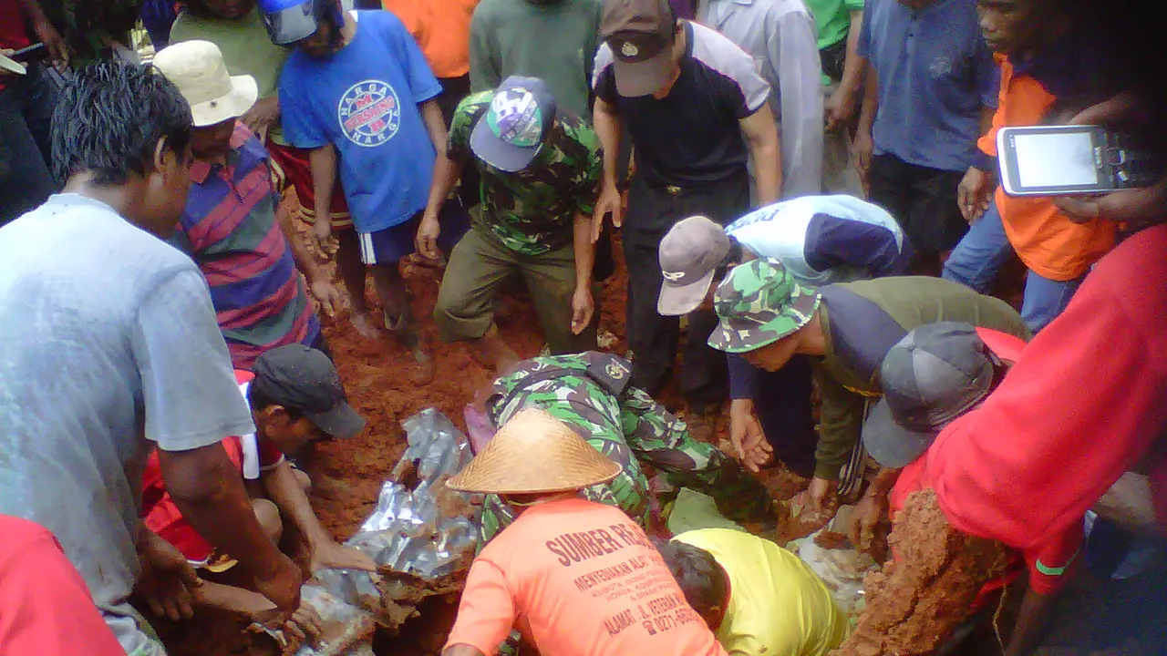 Bukit Sriten Wonogiri Longsor, 2 Warga Tewas Tertimbun