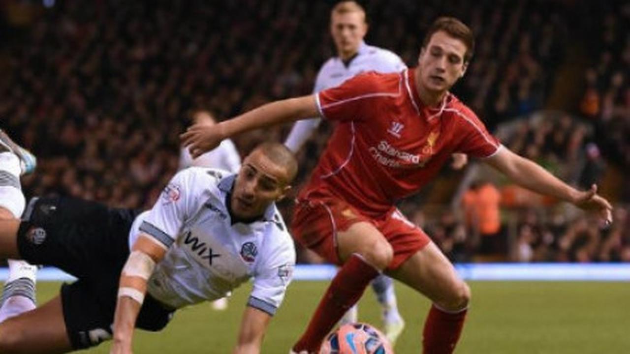 Gerah di Anfield, Manquillo ingin pindah ke Portugal