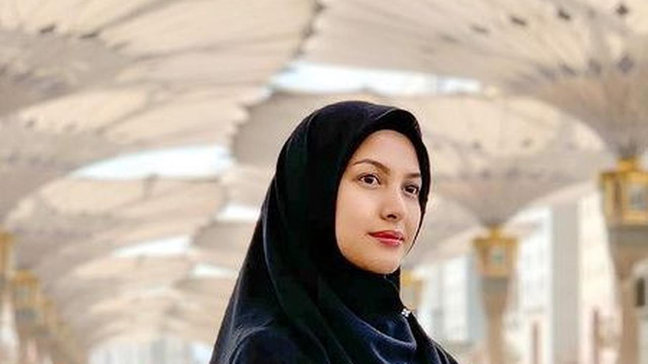 Potret Alisia Rininta 'Novia' Takdir Cinta yang Kupilih dalam Balutan Hijab, Makin Cantik dan Anggun