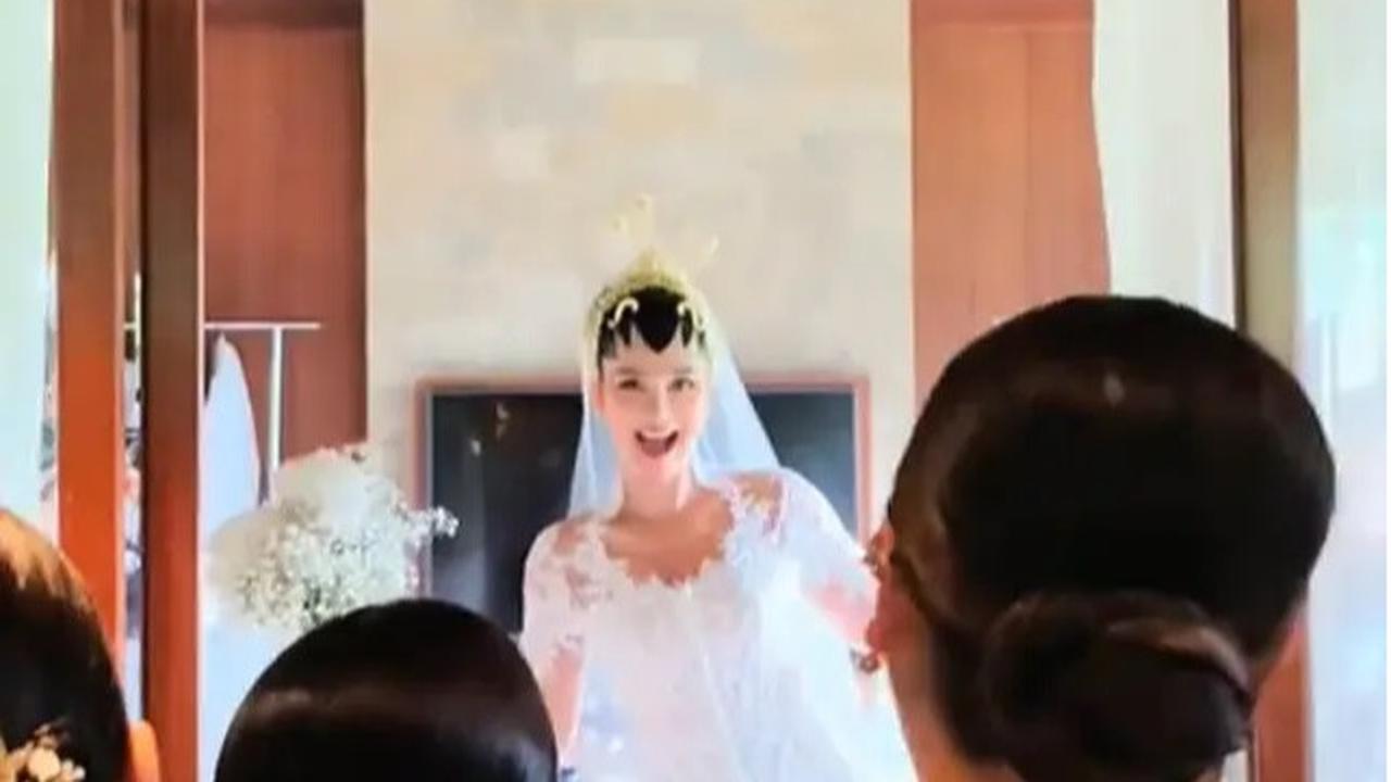 Potret Luna Maya Sebelum dan Sesudah Make Up Akad Nikah