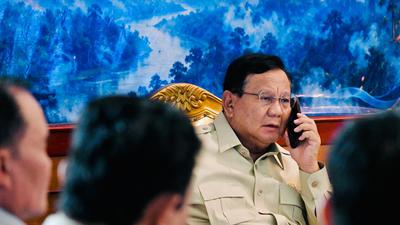 Kabut Asap Tunda Penerbangan, Prabowo Soroti Penanganan Kebakaran Hutan