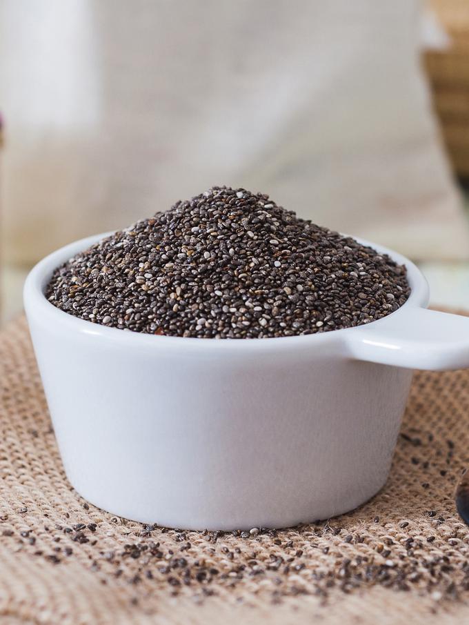 Chia Seed dan Biji Selasih, Apa Sih Perbedaannya ...