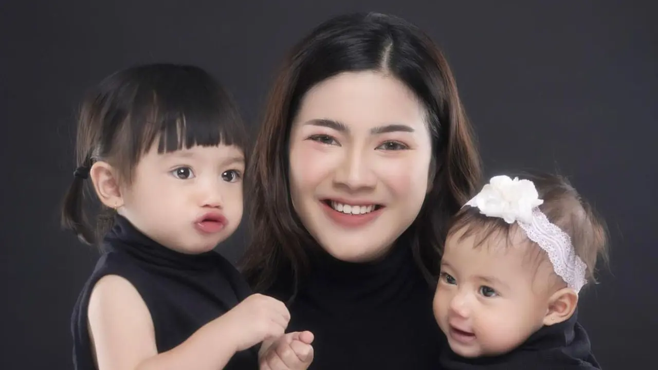 Potret Anak Felicya Angelista, Wajah Graziel dan Baby Zefanya Bikin Gemas