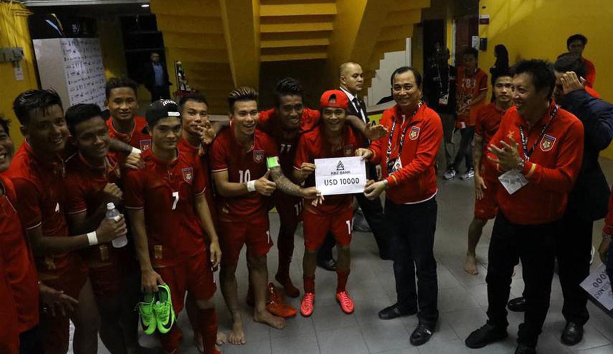 Skuat Myanmar U-22 mengoleksi 12 gol selama fase grup, meski demikian Myanmar harus puas berada pada peringkat kedua Grup A SEA Games 2017. (Bola.com/Dok. MFF)