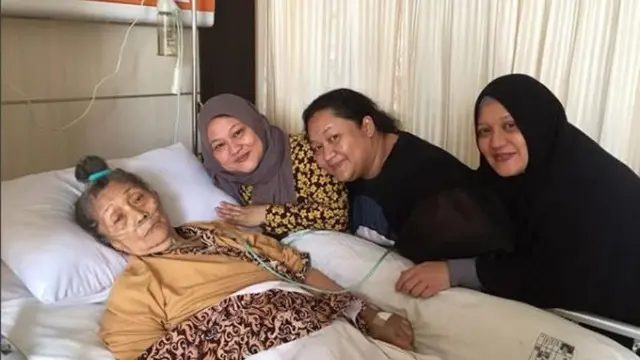 Tike Priatnakusumah (Foto: Instagram)