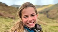 Potret Ultah ke-10 Putri Charlotte Hasil Jepretan Kate Middleton, Wajahnya Duplikat Pangeran William Muda