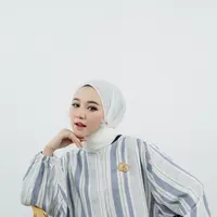 Cerita Putri Pembisnis Muda Asal Jawa Timur Dirikan Bisnis Fashion, credit: Putri