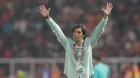 Gaya pelatih PErsija Jakarta, Stefano Teco saat memimpin timnya melawan Tampines Rovers pada laga Piala AFC 2018 di Stadion Utama GBK, Senayan, Jakarta (28/2/2018). Persija menang 4-1. (Bola.com/Nick Hanoatubun)