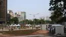 Suasana bekas area park and ride di kawasan Jalan MH Thamrin 10, Jakarta, Sabtu (21/12/2019). Lokasi yang dulunya lahan parkir beragam kendaraan bermotor akan dialihfungsikan menjadi kawasan kegiatan kuliner yang diharapkan bisa menggerakkan perekonomian. (Liputan6.com/Helmi Fithriansyah)