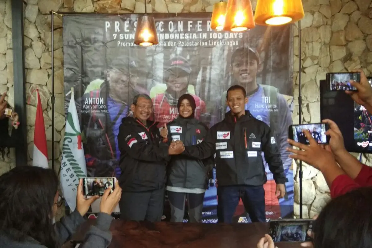 7 Summits in 100 Days