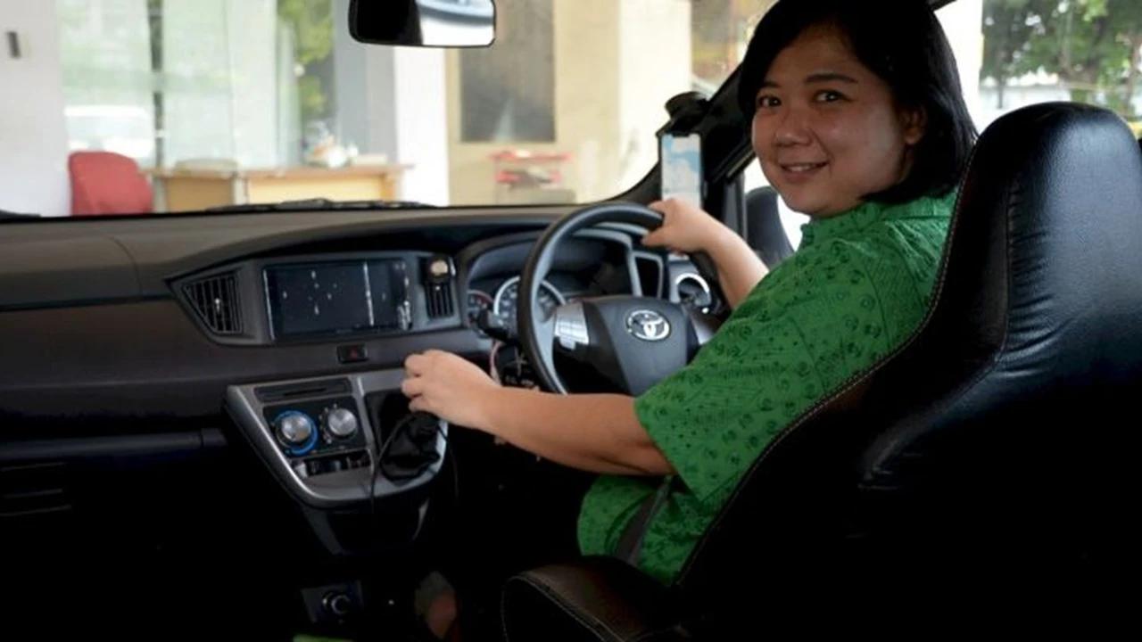 Dokter Rosa Mitra GrabCar, Beri Pertolongan Persalinan Darurat Penumpang di Surabaya