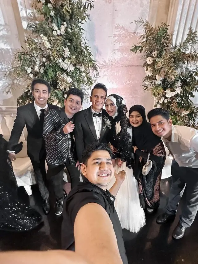 Syakir Daulay hadir di pernikahan Adiba Khanza dan Egy Maulana, kabar hubungan pernah dekat kembali mencuat