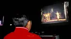 Presiden Joko Widodo saat mengikuti nonton bareng film 'Pengkhianatan G30S/PKI' di Bogor (29/9). Jokowi yang menggunakan jaket merah duduk dibarisan depan nonton bersama jajaran TNI, Polri dan masyarakat Bogor. (Foto: Laily Rachev - Biro Pers Setpres)