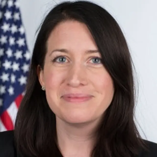 Caitlin Hayden Mantan Direktur Senior Komunikasi Strategis dan Juru Bicara Dewan Keamanan Nasional. (archives.gov)