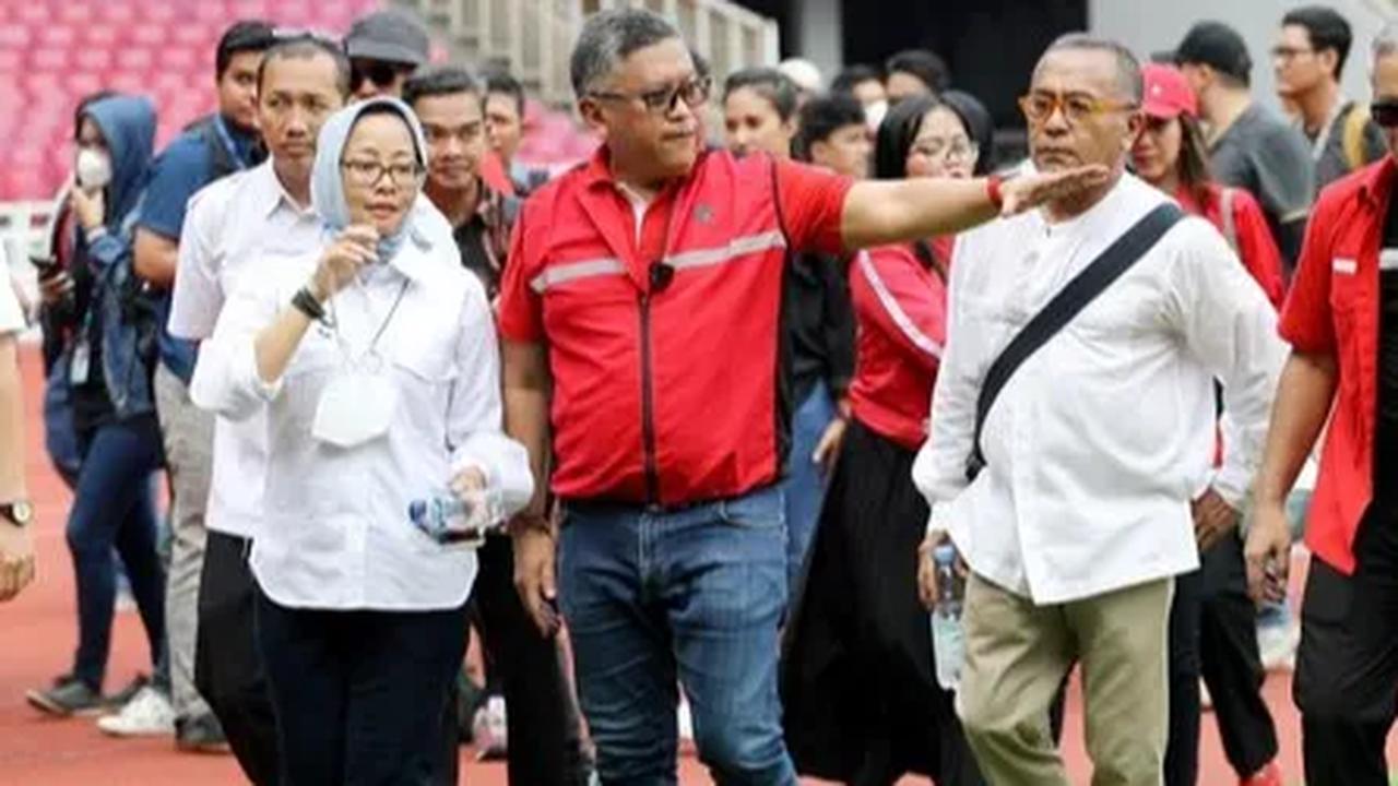 Hasto meminta Johnny mengikuti proses hukum yang ada.