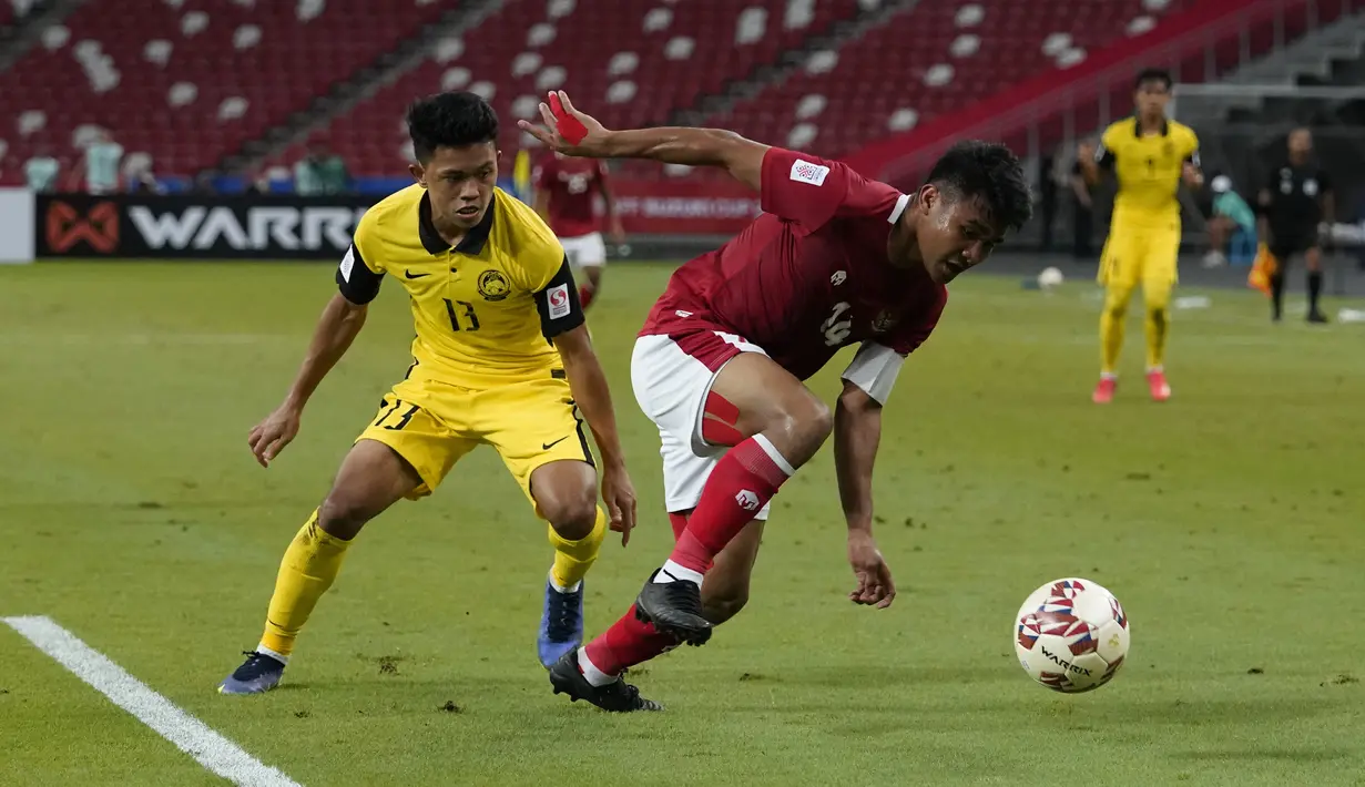 Asnawi Mangkualam. Kapten tim pilihan Shin Tae-yong yang beroperasi di bek kanan ini selalu menjadi starter dalam 4 laga Timnas Garuda. Dari keempatnya, ia hanya sekali tak bermain penuh akibat cedera. Total bermain dalam 340 menit, 1 gol dicetaknya saat kontra Laos. (affsuzukicup)