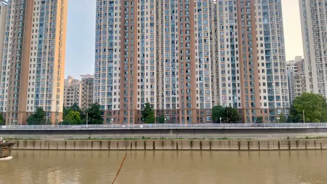Sungai Qingyi di Jantung Kota Wuhu, Cina (Liputan6.com/Jonathan Pandapotan Purba)