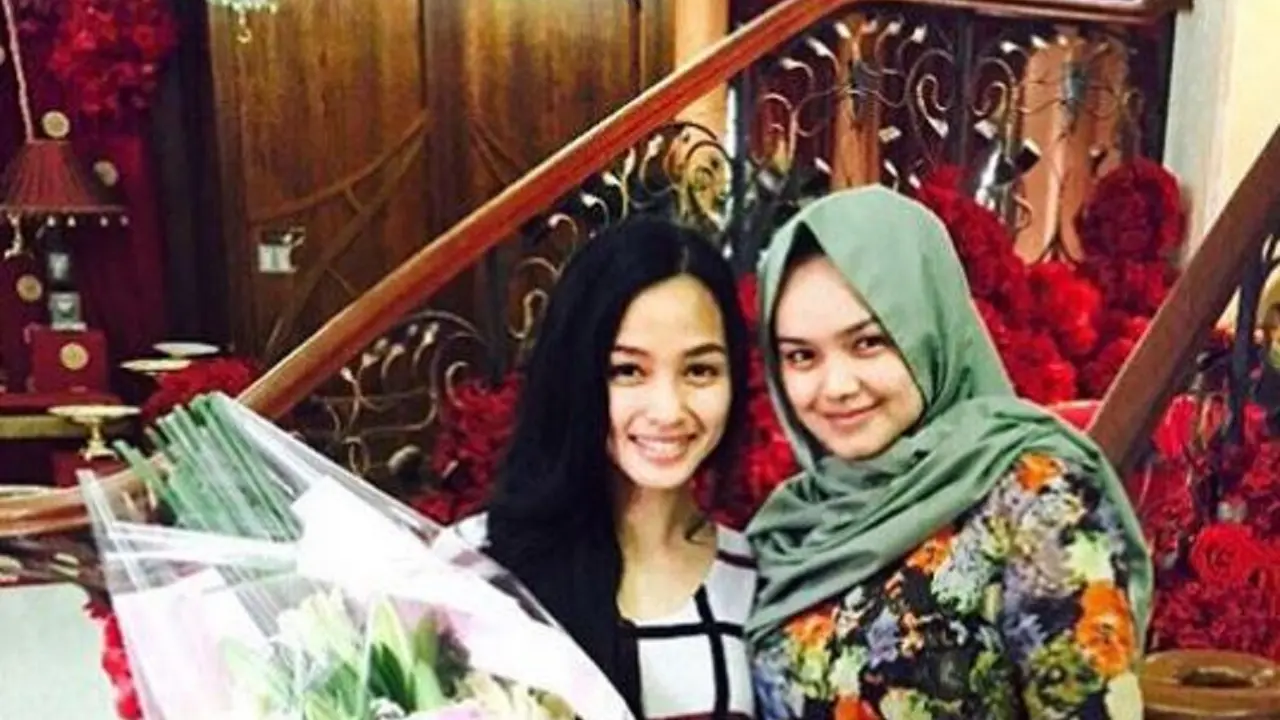 Siti Nurhaliza dan Tya Arifin
